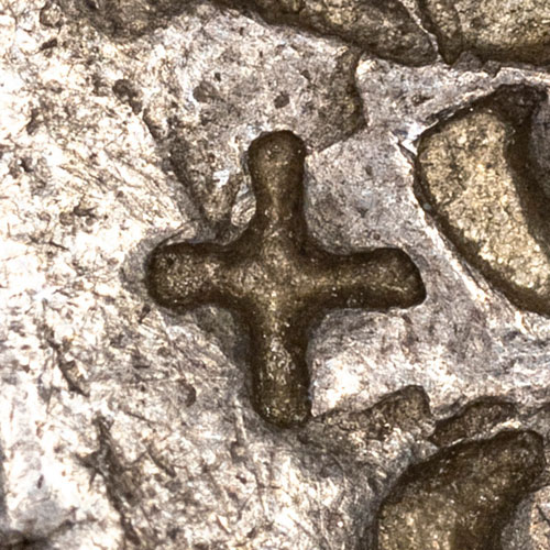 Small + shaped chopmark