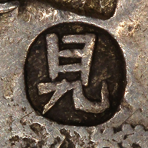 旯 - lá - corner