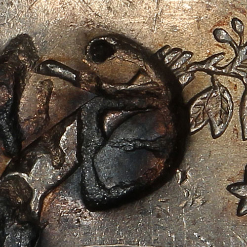 Maybe a Seal script caligraphy version of 目 - mù - eye, item or 月 - yuè - moon, month